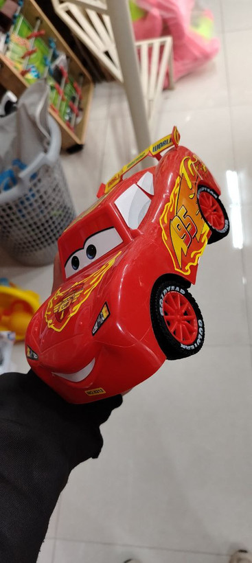 مک کویین فرکشن