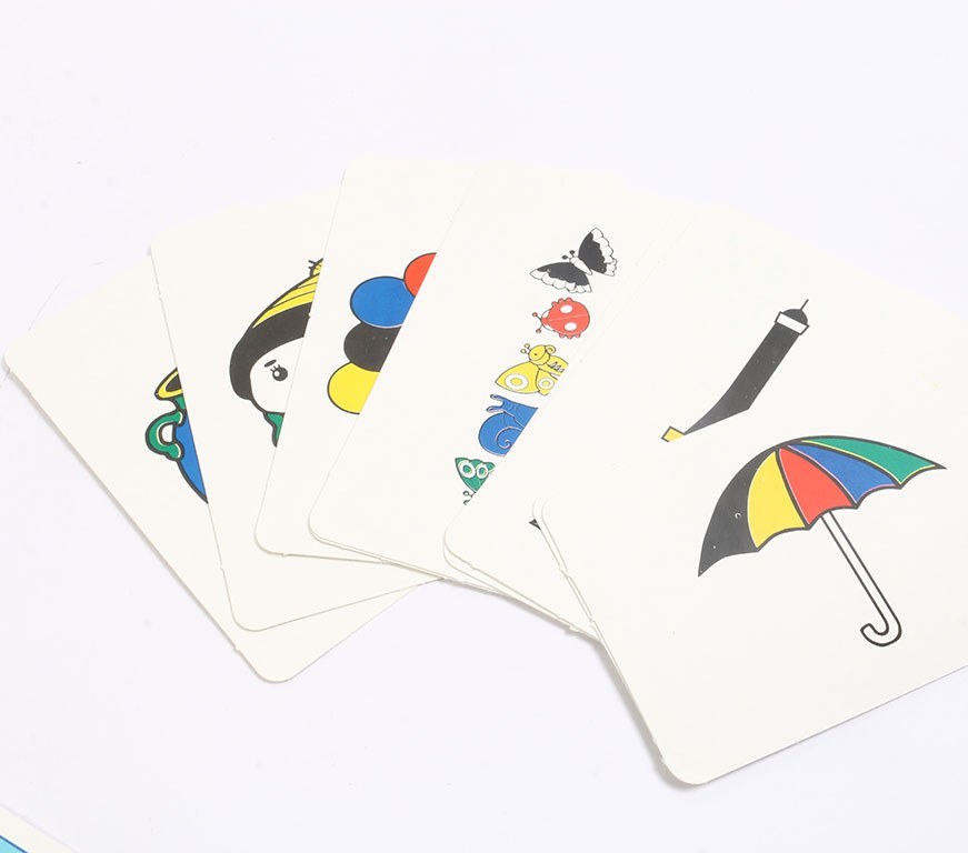 بازی فکری بزنگاه فکرآوران مناسب ۲ تا ۴ نفره